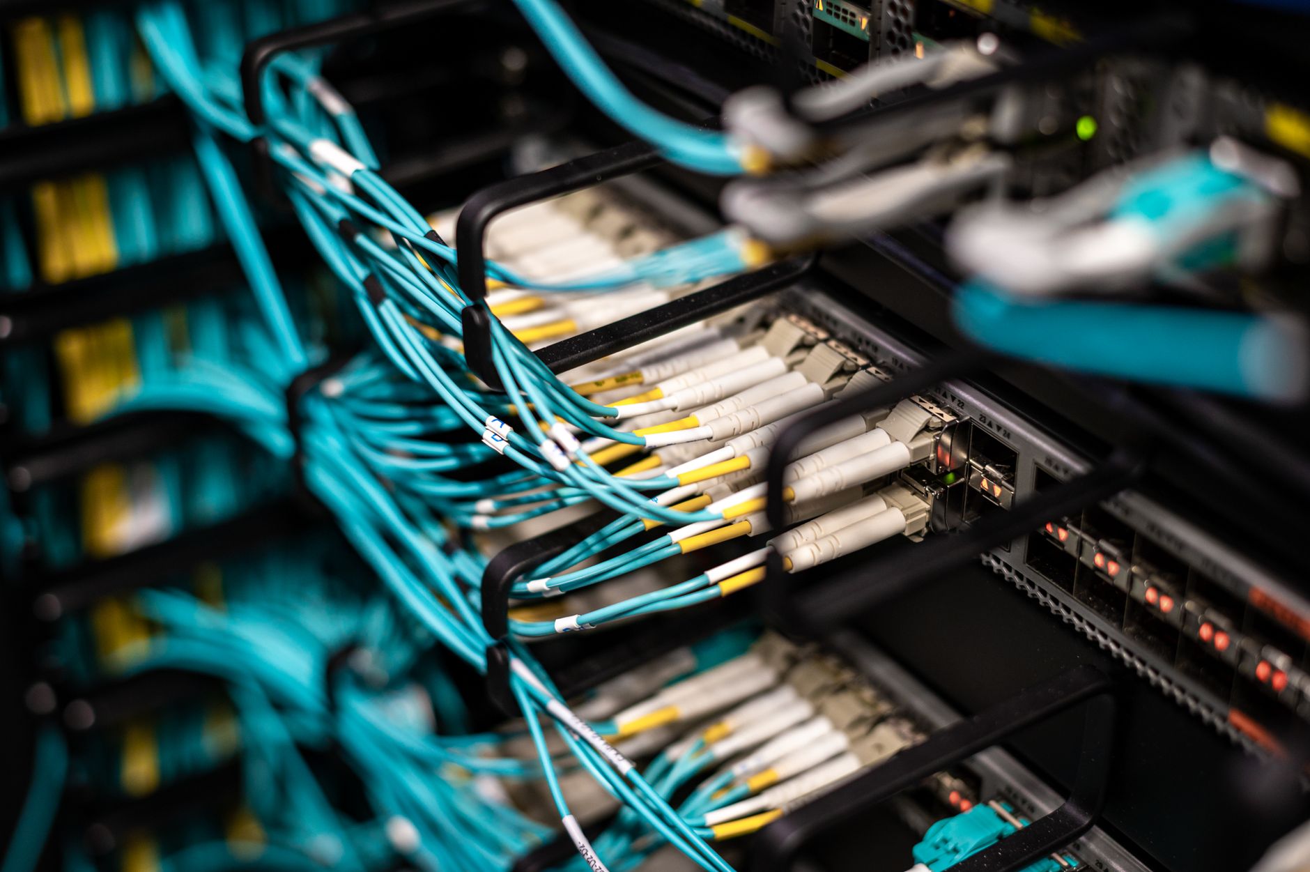 Cloud-Server-Technologie und Netzwerkinfrastruktur