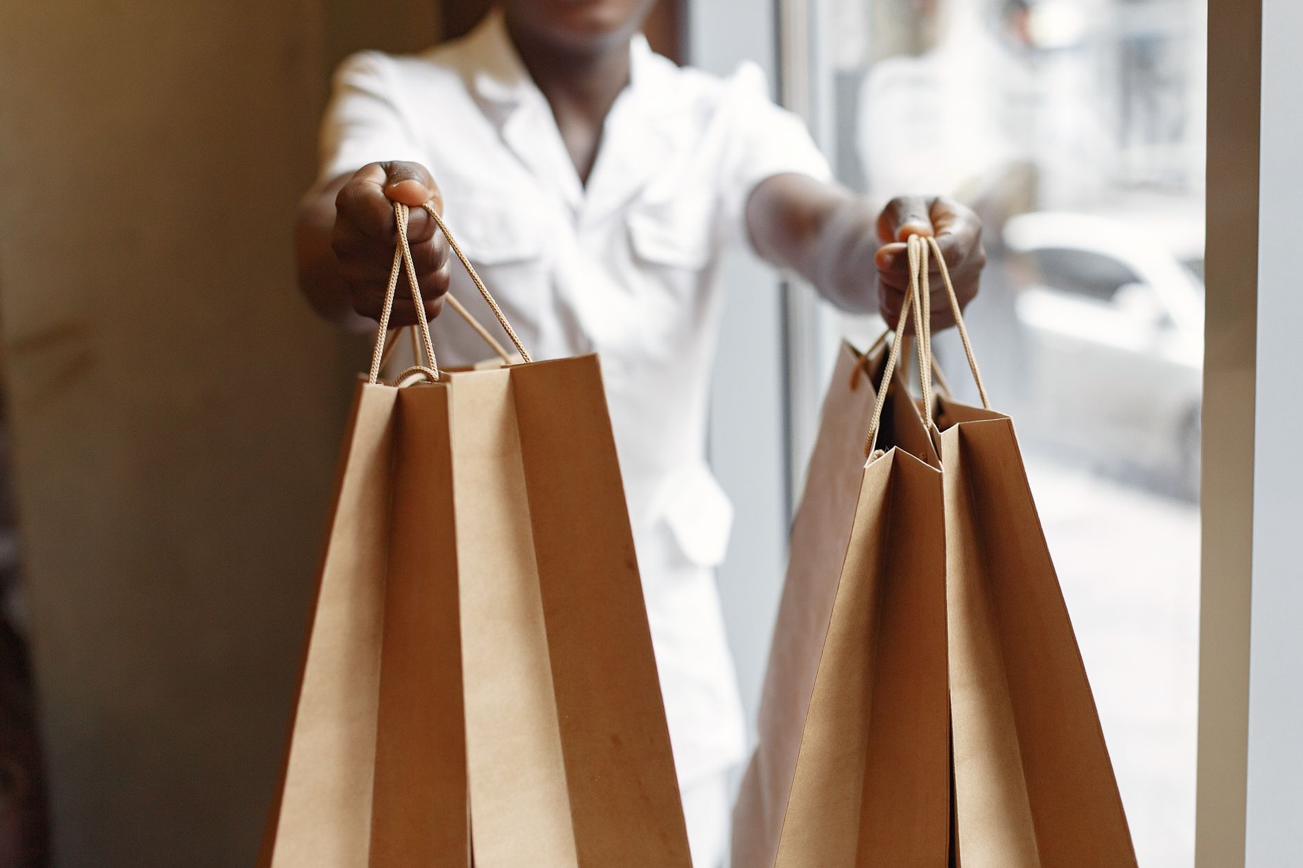 Mystery shopper observing empathetic customer service interaction in retail